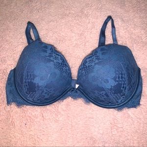 Victoria’s Secret Dream Angels Lace Bra